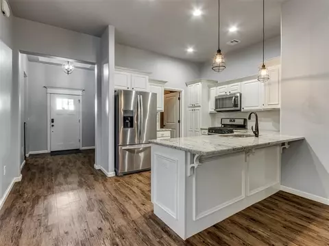 8605 SW 37th St, Oklahoma City, OK 73179
