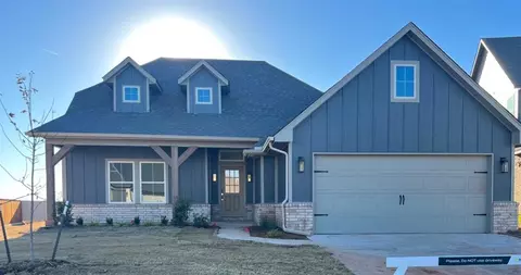 18421 Austin Pl, Edmond, OK 73012