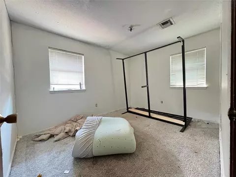 737 E 26th St, Edmond, OK 73013 photo 9