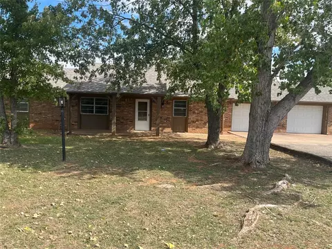 2473 County Street 2807, Chickasha, OK 73018