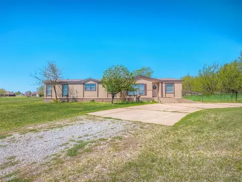 801 Sabra Pass Rd, El Reno, OK 73036
