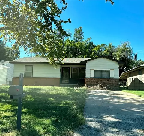 1839 19th St, Woodward, OK 73801