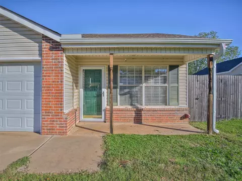 1029 Cedarcrest St, Norman, OK 73071