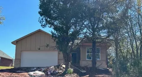 324 E 8th St, Arcadia, OK 73007