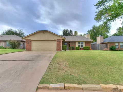 1700 Shadow Ct, Edmond, OK 73013