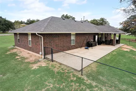 102 Brenda Ln, Mcloud, OK 74851 photo 36