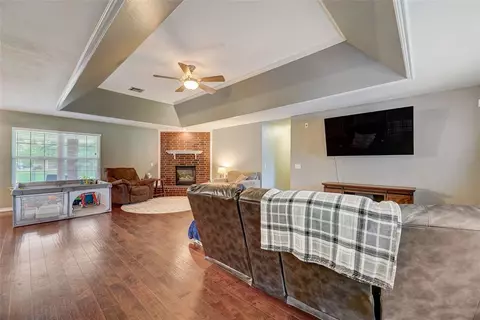 102 Brenda Ln, Mcloud, OK 74851 photo 8