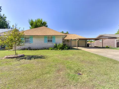 3205 N Peebly Dr, Midwest City, OK 73110