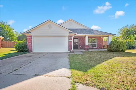 10632 NW 35th St, Yukon, OK 73099