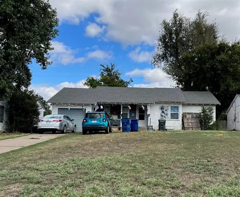 1609 S 15th St, Chickasha, OK 73018