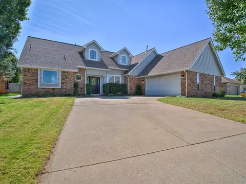 12008 Cantle Rd, Oklahoma City, OK 73120