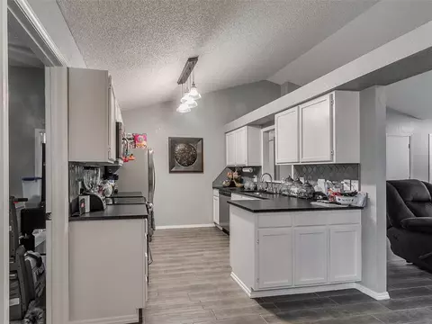 328 Baker St, Norman, OK 73072 photo 4