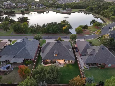 13400 Canyon Lakes Dr, Oklahoma City, OK 73142