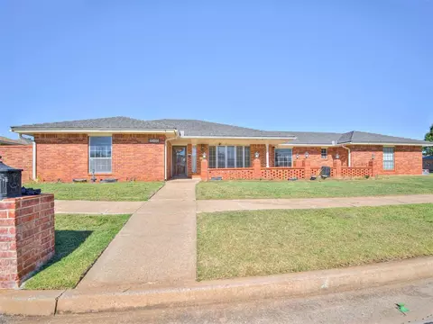 1005 SW 118th Pl, Oklahoma City, OK 73170