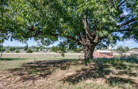 713 S Walnut Ave, Apache, OK 73006 photo 23