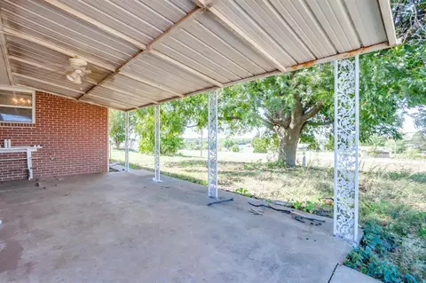 713 S Walnut Ave, Apache, OK 73006 photo 26