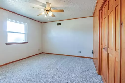 713 S Walnut Ave, Apache, OK 73006 photo 14