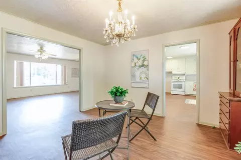 713 S Walnut Ave, Apache, OK 73006 photo 9