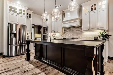3125 Hillside Dr, Edmond, OK 73012