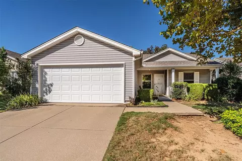 909 SW 153rd St, Oklahoma City, OK 73170