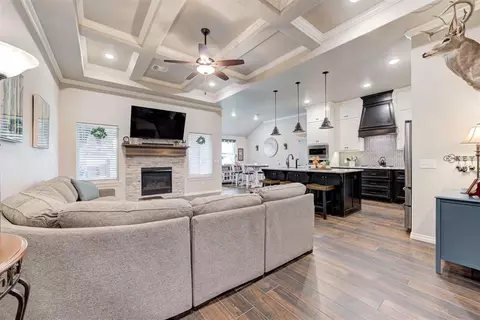 3412 Huron Cir, Moore, OK 73160 photo 8