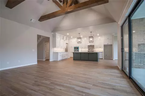 9048 NE 139th St, Edmond, OK 73013