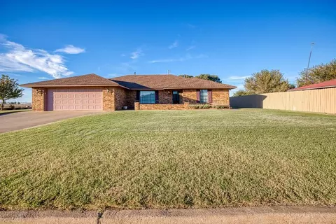 501 Sunset Dr, Watonga, OK 73772