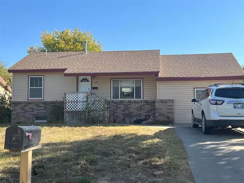 127 N Oklahoma St, Guymon, OK 73942