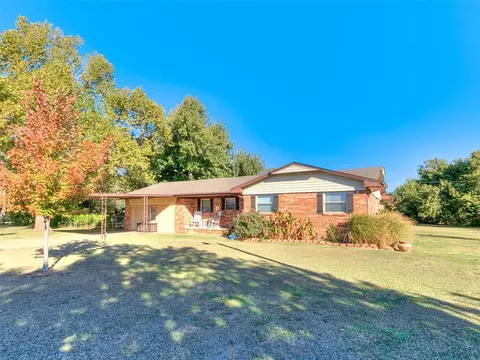 631 SE 24th St, Newcastle, OK 73065