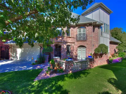 240 Olde Brook Ct, Norman, OK 73072