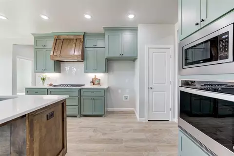 508 Cantebury Dr, Tuttle, OK 73089 photo 9