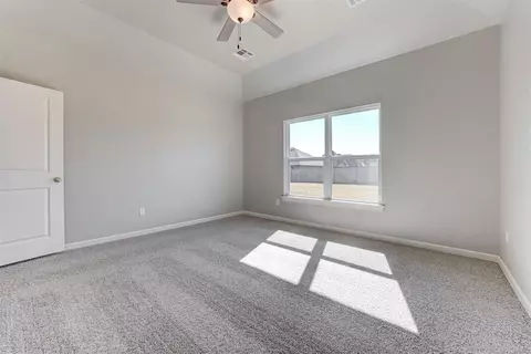 508 Cantebury Dr, Tuttle, OK 73089 photo 13