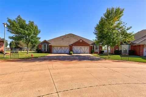 15405 Swallowtail Rd, Edmond, OK 73013