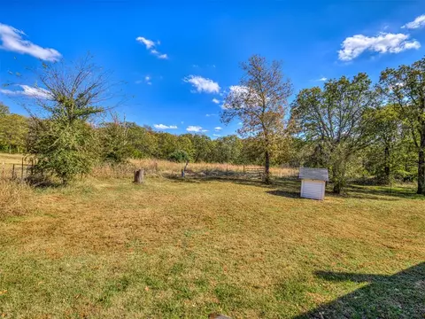 25221 Brandy Ln, Tecumseh, OK 74873 photo 13