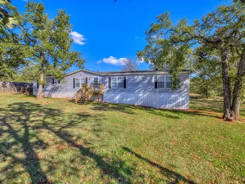 25221 Brandy Ln, Tecumseh, OK 74873 photo 2