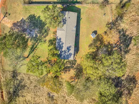 25221 Brandy Ln, Tecumseh, OK 74873 photo 4