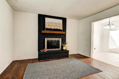 308 E Carson Ln, Mustang, OK 73064 photo 8