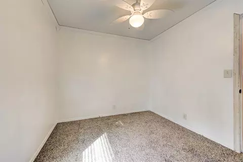 308 E Carson Ln, Mustang, OK 73064 photo 31