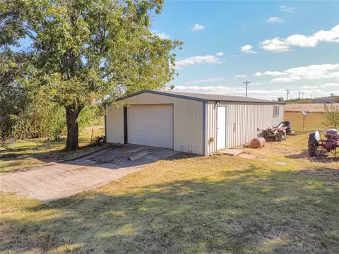 21434 E 1020 Rd, Foss, OK 73647 photo 33