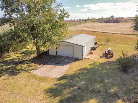 21434 E 1020 Rd, Foss, OK 73647 photo 32