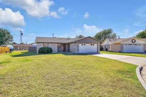 1708 Harding Ave, Altus, OK 73521 photo 4