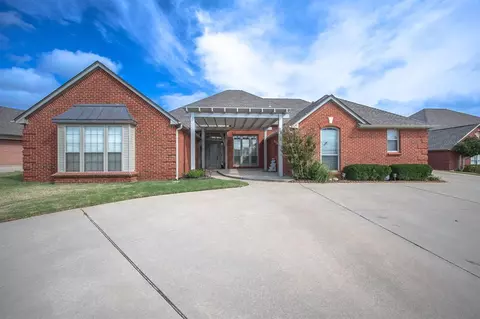 12832 Park Hill Rd, Oklahoma City, OK 73142