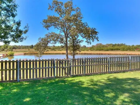 3833 Pachem Ave, Harrah, OK 73045 photo 4