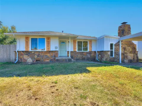 200 Ash Ave, Yukon, OK 73099