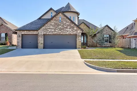 716 Kearny Ln, Yukon, OK 73099