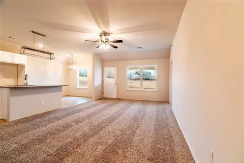1918 Eli Ave, Tuttle, OK 73089 photo 5