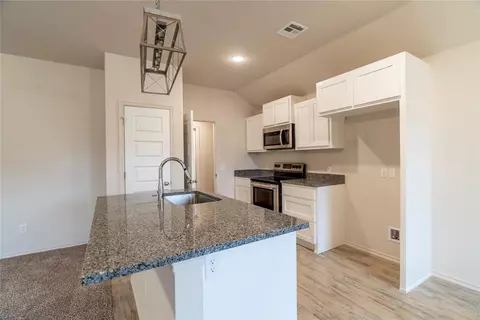 1918 Eli Ave, Tuttle, OK 73089 photo 9