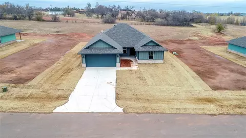 1922 Eli Ave, Tuttle, OK 73089 photo 2