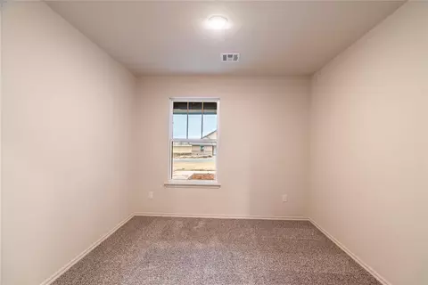 1922 Eli Ave, Tuttle, OK 73089 photo 9