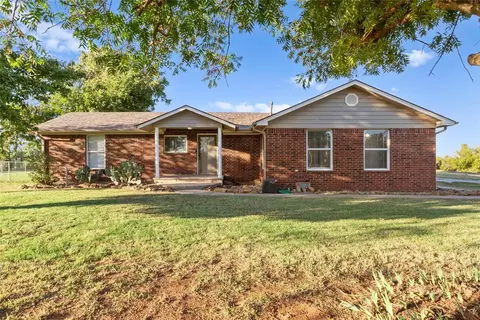 3729 NW 24th St, Newcastle, OK 73065